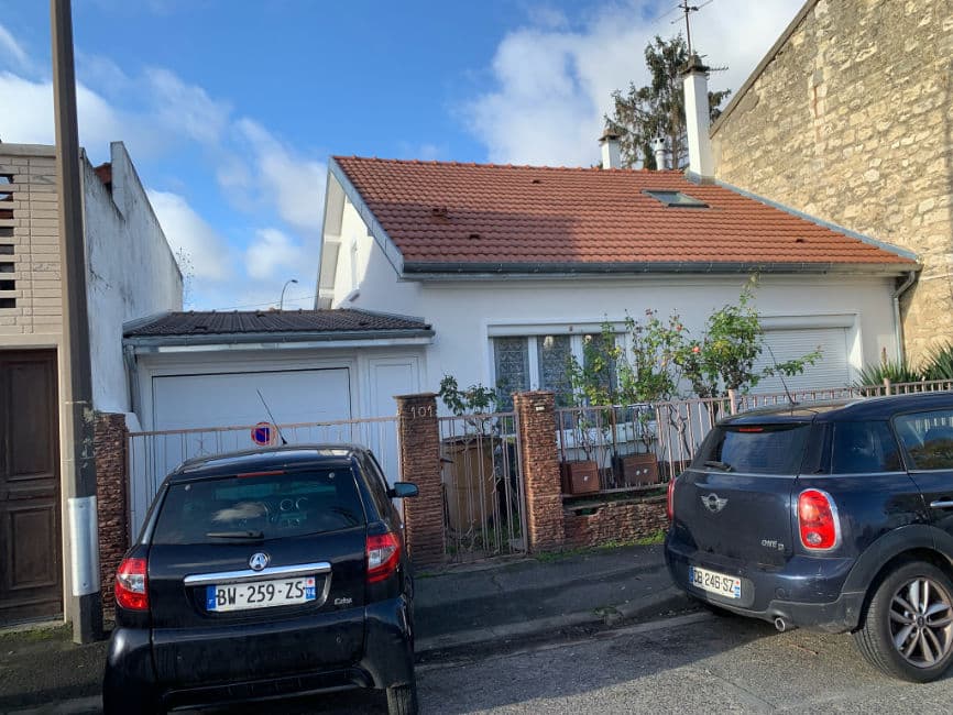 Vue sur une toiture rénovée à Vincennes par M Louis VIOLET